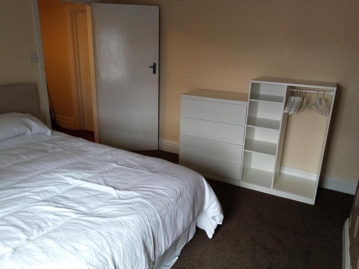 Puffin Holiday Apartments Bridlington Ngoại thất bức ảnh