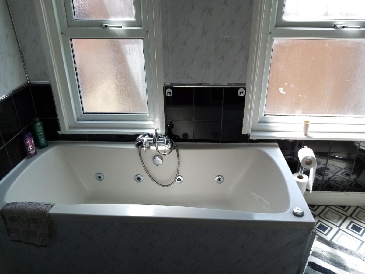 Puffin Holiday Apartments Bridlington Ngoại thất bức ảnh
